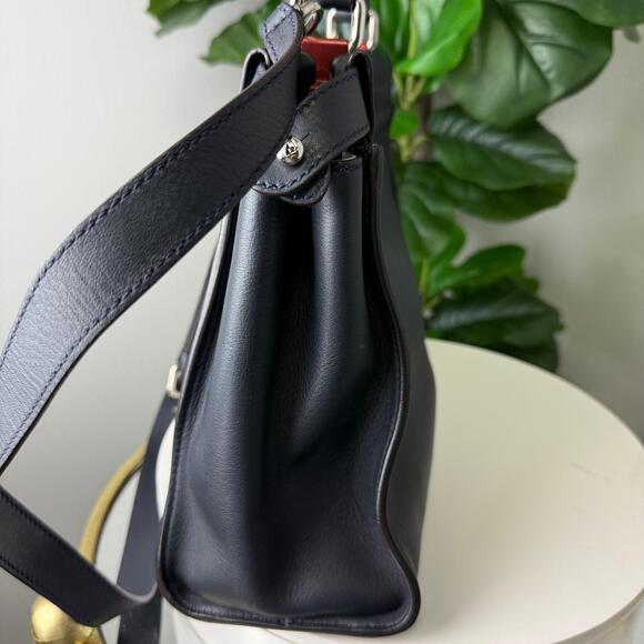 💎✨Authentic Fendi Medium Peekaboo Iconic Satchel - Picture 2 of 6